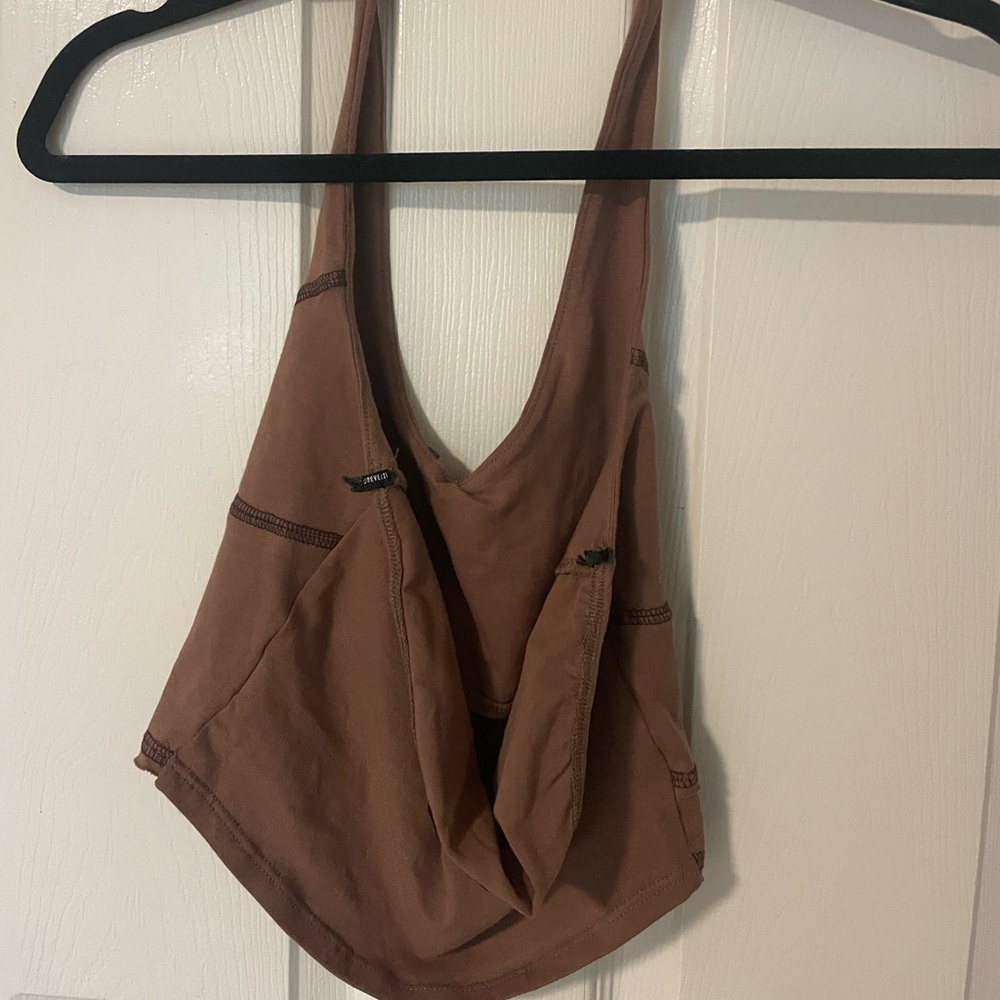 Light brown top with brown knitting